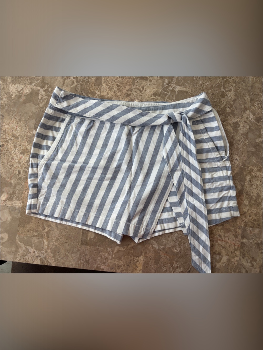 Vineyard Vines Striped Blue and White skort
